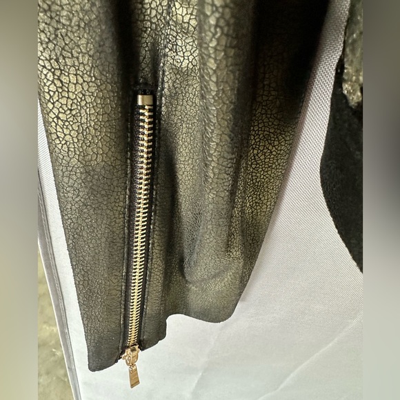 Interplay Couture sequined jacket. Brand new. Never worn. - Picture 6 of 11